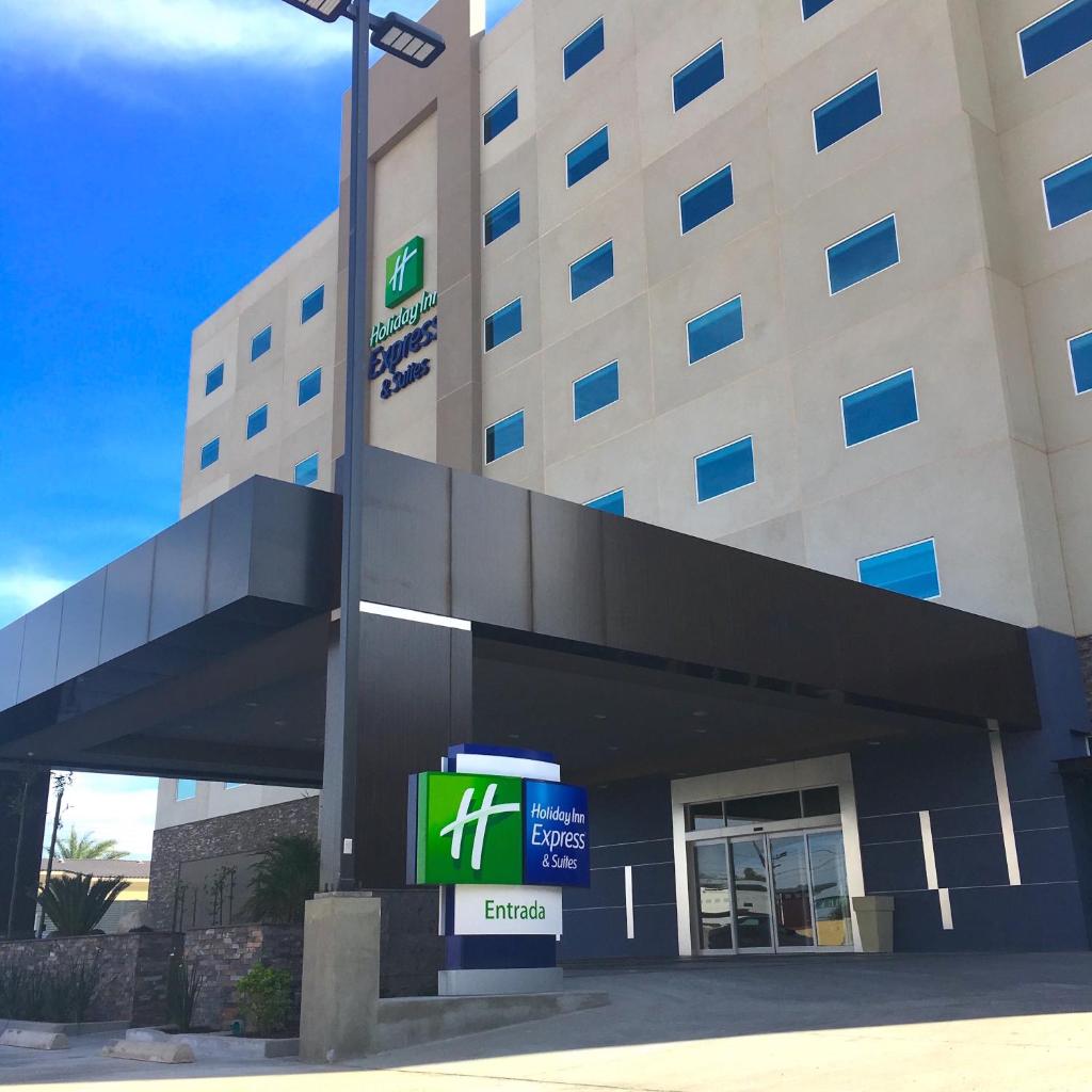 Holiday Inn Express & Suites Mexicali