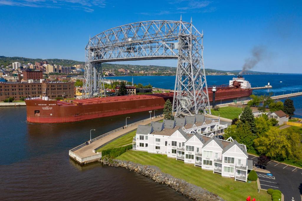 South Pier Inn (Duluth) 