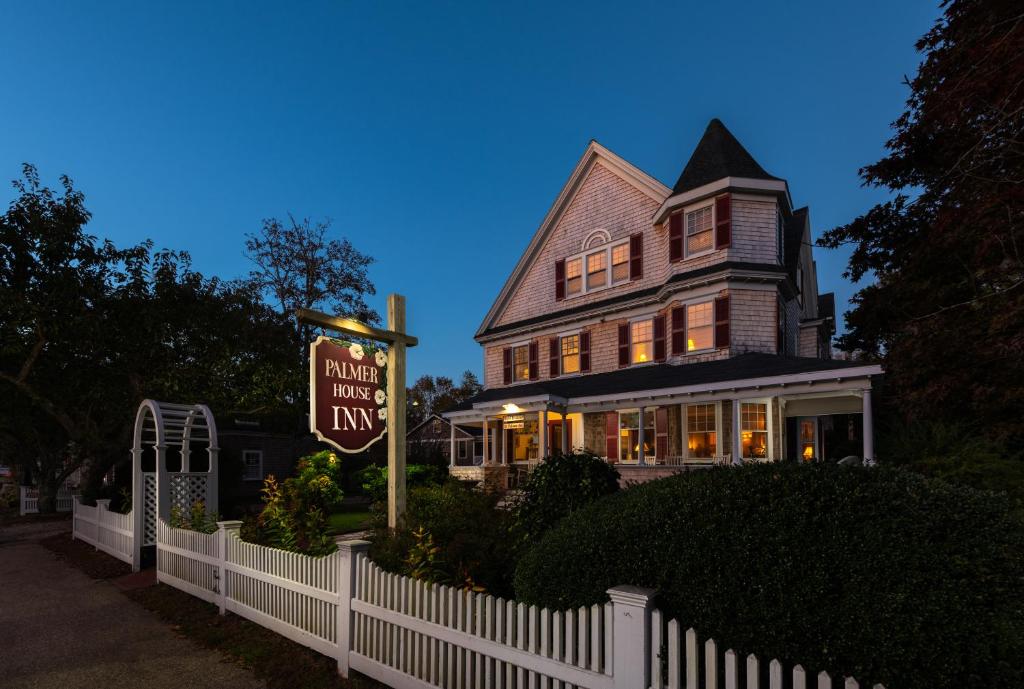 Palmer House Inn (Falmouth) 