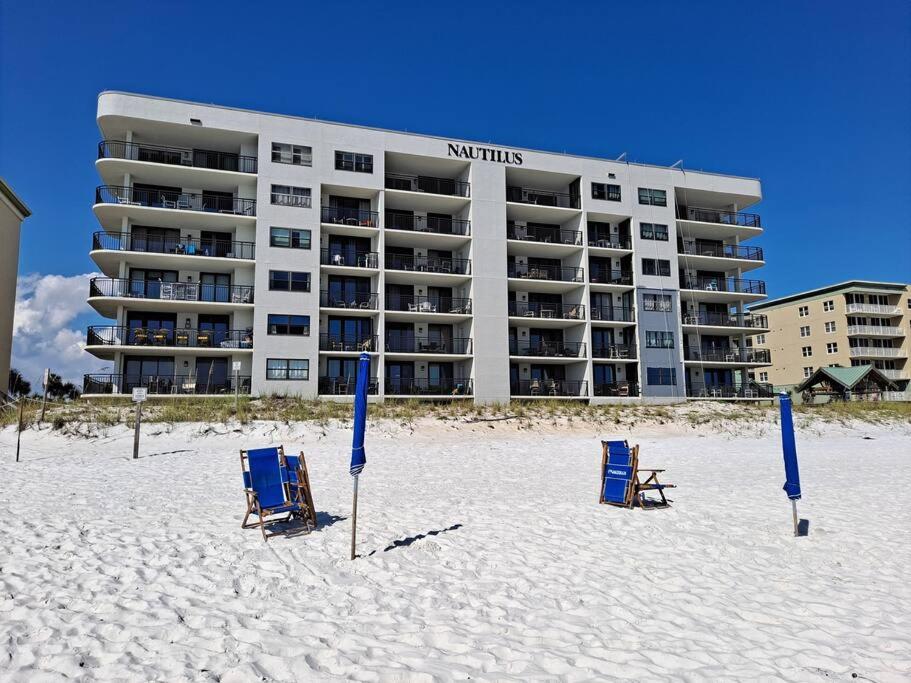 Serene Penthouse on the Gulf! Beach view +Sound!