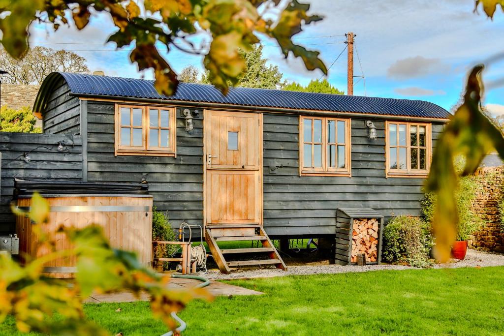 The Garden Rooms at Lonton