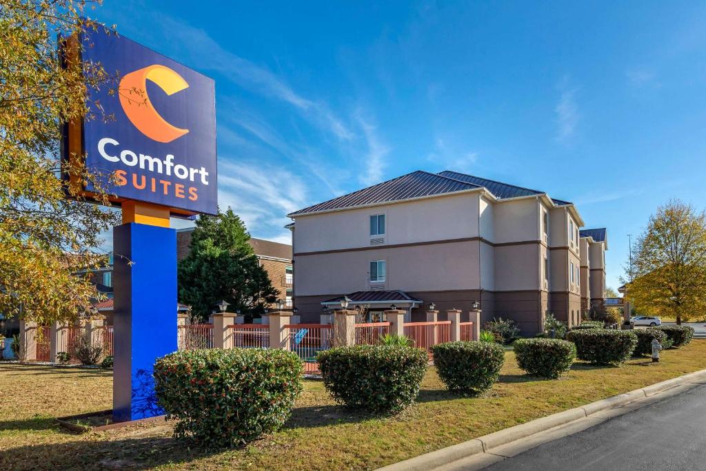 Comfort Suites Montgomery East Monticello Dr.