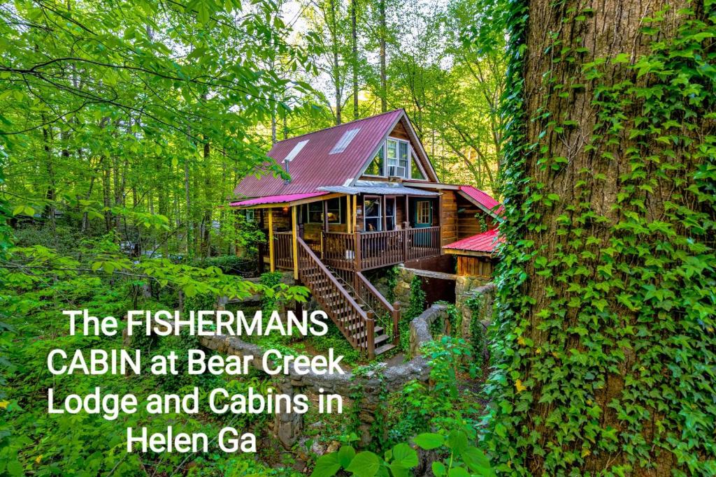 Bear Creek Lodge and Cabins in Helen Ga - Pet Friendly, River On Property, Walking Distance to downtown Helen