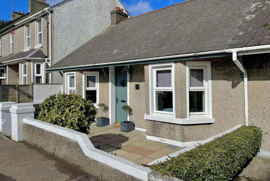 Coach Cottage Portstewart - Central Location NITB