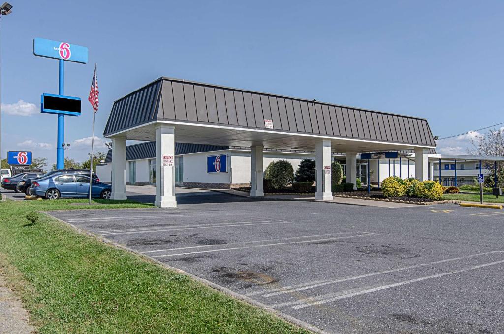 Motel 6-Staunton, VA