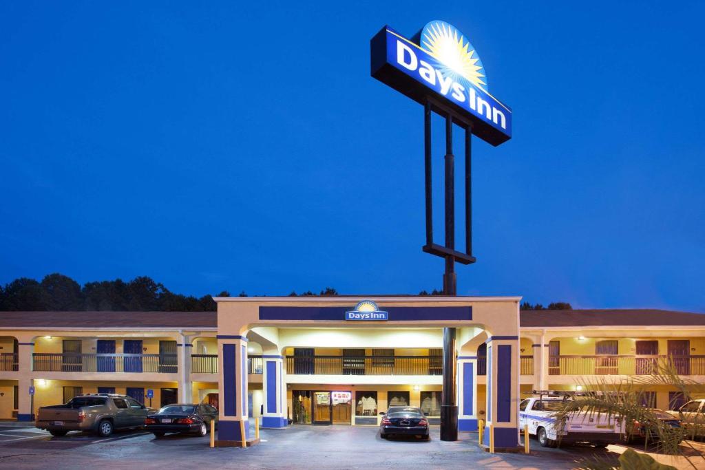 Days Inn by Wyndham Covington