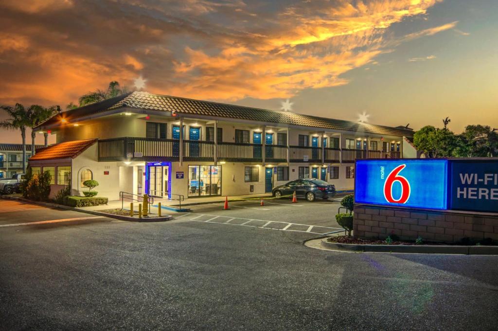 Motel 6-Lompoc, CA