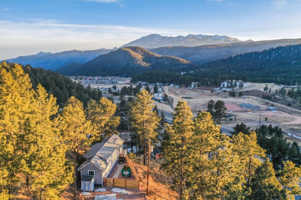 Tiny House - Pet-Friendly - Pikes Peak Views